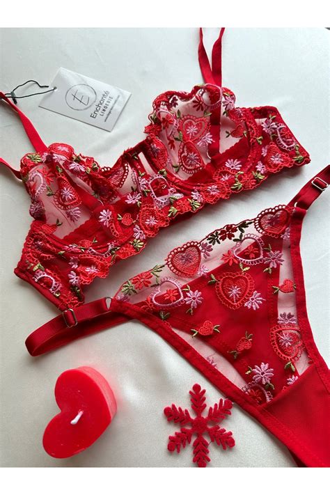 Enchante Lingerie Ottawa Kırmızı Kadın İç Çamaşır Takımı Kalpli