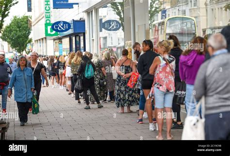 Primark Brighton Hi Res Stock Photography And Images Alamy