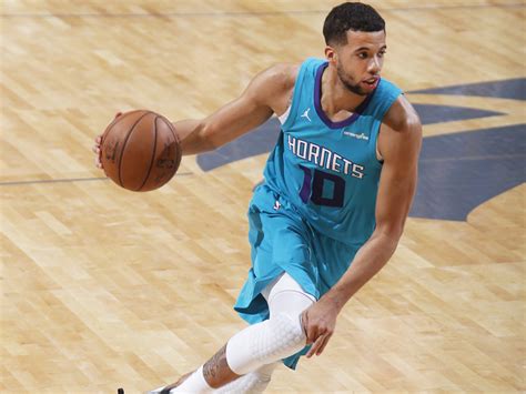 Michael Carter Williams Rookie Of The Year 2014 Mendarat Di Houston