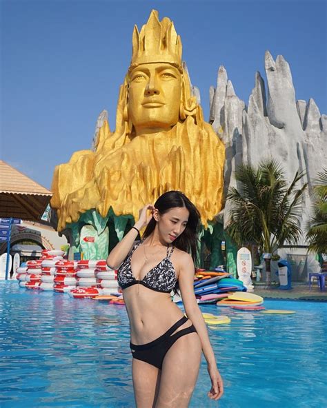 Đăng ảnh bikini sexy ở công viên nước tại Việt Nam hot girl Đài Loan bất ngờ bị netizen ném đá