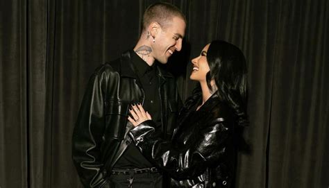 Demi Lovato is engaged! | GMA News Online