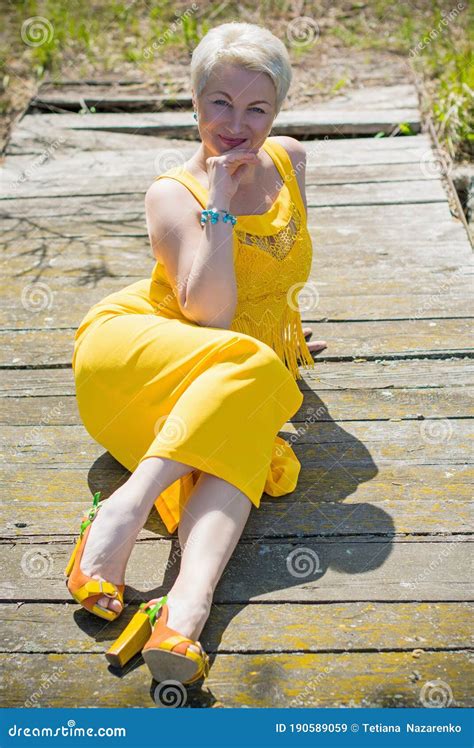Mature Woman At Countryside Romantic Style Lady Portrait Stock Image Image Of Happy Farm