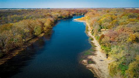 Kankakee River State Park : r/drones