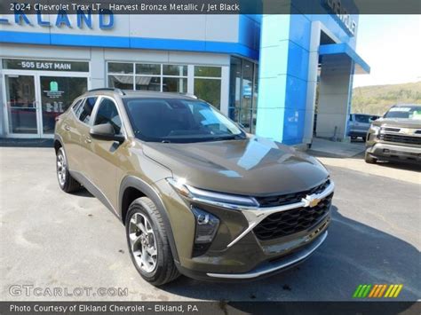Harvest Bronze Metallic 2024 Chevrolet Trax Lt Jet Black Interior