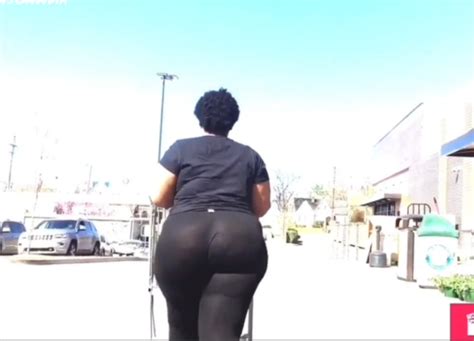 MORE RUMBLING TUMBLING BBW HUGE ASS CANDIDS ThisVid