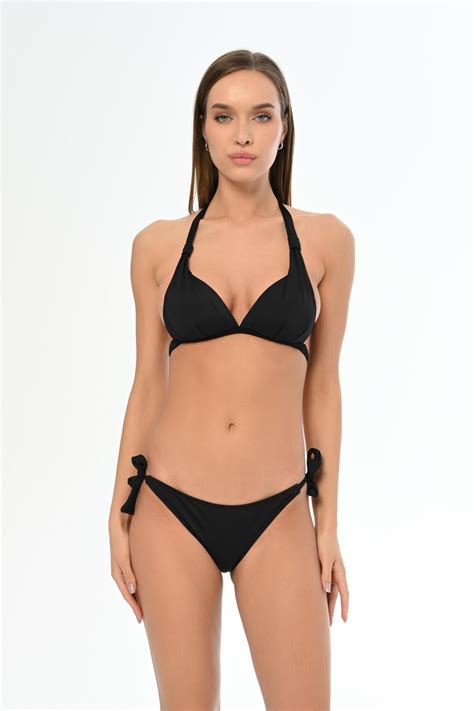 AQUAVİVA Aquaviva Kadın Siyah Üçgen Yarım Dolgulu Kleopatra Bikini Takımı Fiyatı Yorumları
