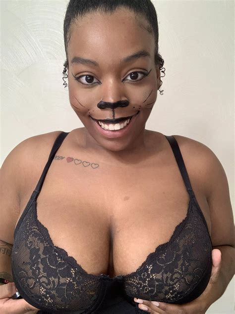 Your Favorite Black Cat Nudes Ebonycuties Nude Pics Org