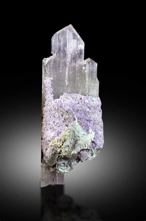 Very Beautiful Lilac Purple Pink Kunzite Var Spodumene Crystal Mineral