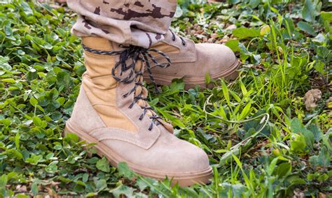 wear combat boots shoe adviser