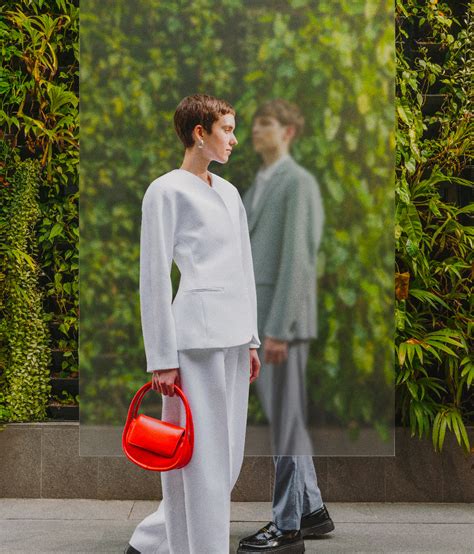 Pullman Life - Step inside the world of Pullman