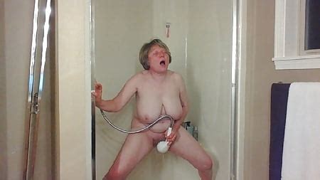 Mature MarieRocks Tests A New Shower Sex Toy Pics XHamster