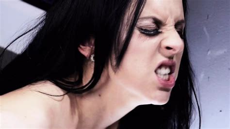 Brunette With Huge Tits Shows Off Her Cocksucking Skills Before Banging XHamster