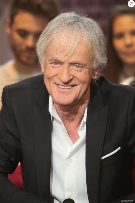 Exclusif - Dave, lors de l'enregistrement de l'émission Du côté de chez