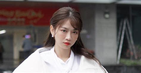 L B Ng L N Ti Ng V Ph T Ng N B Nh V C Hot Girl L T Lan Truy N Mxh M I C Lu T S V O Cu C