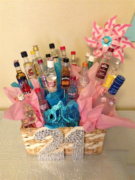 Pin By Maribel Villarreal On Gifts Diy 21st Birthday Gifts Liquor