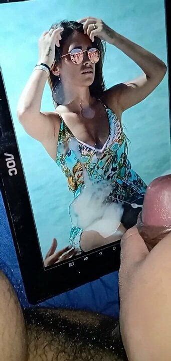 Antonella Roccuzzo Cum Tribute Gay Porn A XHamster