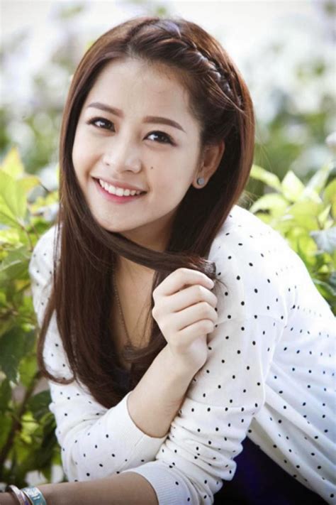 Top 10 hot girl xinh đẹp nhất Việt Nam Toplist vn