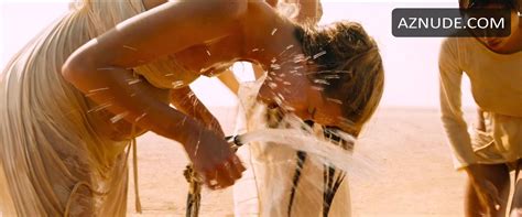 ROSIE HUNTINGTON WHITELEY Nude AZNude