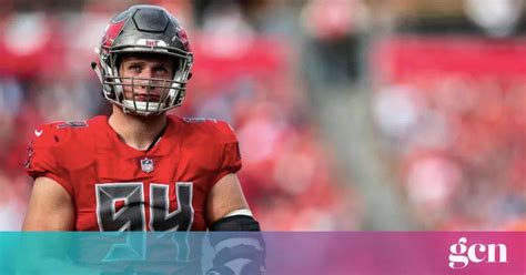 Nfls First Openly Gay Player Carl Nassib Announces Retirement