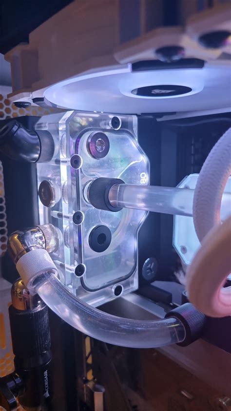 Where Do Plug In Waterpump On Nzxt N7 B650e Rnzxt