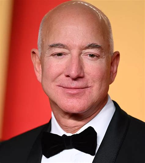 Job seekers react to the new hiring process for amazon customer service positions 39