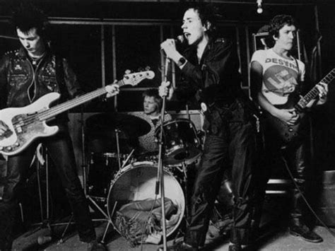 Los Sex Pistols aparecerán en tarjetas bancarias RPP Noticias