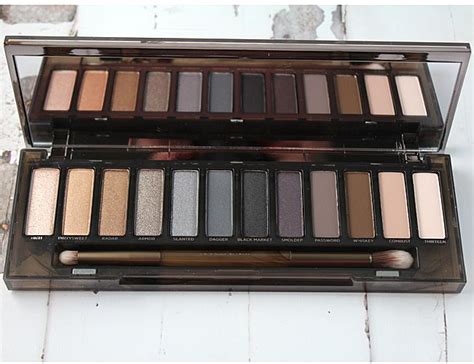 Urban Decay Naked Smoky Beautiful Makeup Search Fall Makeup Looks Smokey Eye Makeup Eyeshadow
