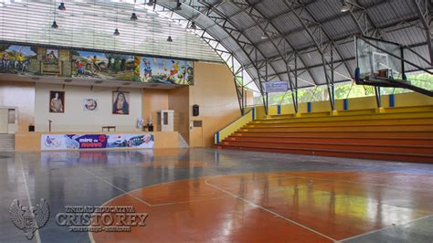 Instalaciones Unidad Educativa Cristo Rey