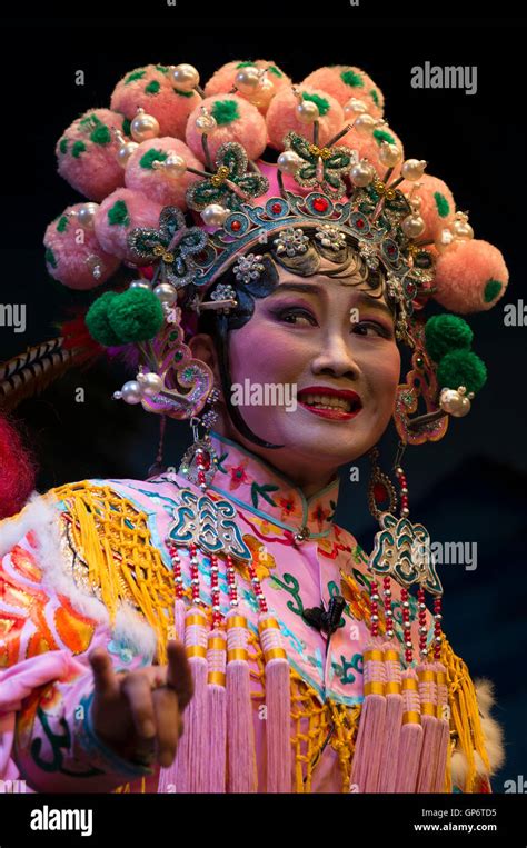 Chinese Opera Hong Kong China Stock Photo Alamy