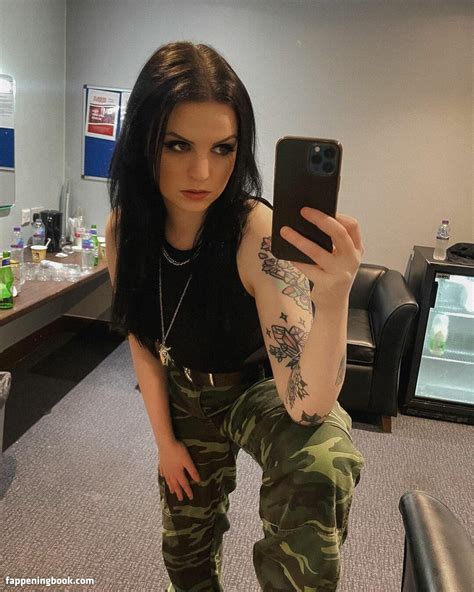 Emma Blackery Emmablackery Nude OnlyFans Leaks Fappening FappeningBook