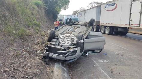 Volcadura De Autom Vil Dej Una Persona Herida En La C Rdoba Veracruz