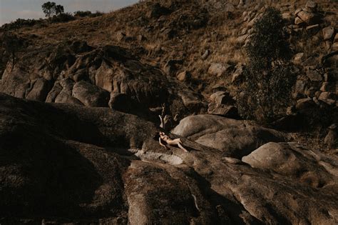 Art Nude Photography Outdoors Amongst Cliffs Rocks Velvet Thyme