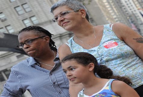 New Study Lesbian Moms Show Satisfaction With Donors