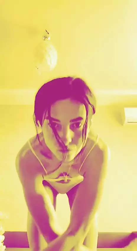 Hey Frens Skinny Brunette Porn XHamster