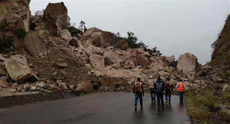 Honduras Tierra Libre Honuras Derrumbe De Gran Magnitud De Sin Paso A