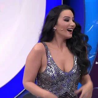 Hot Sexy Emel Ozkızıltas Bikini Pics