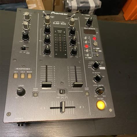 Микшерный DJ пульт Pioneer DJM 400 – купить в Москве, цена 14 300 руб ...