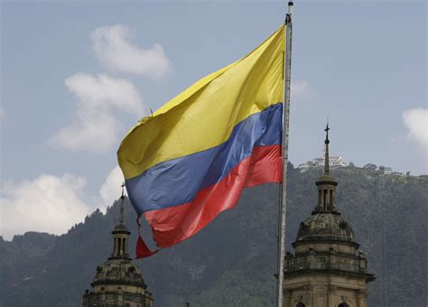 Cuántos departamentos tiene Colombia y cuáles son sus capitales