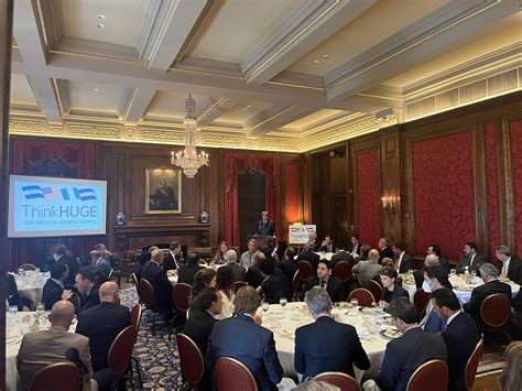 tunota: "HUGE anuncia la creación de 2 millones de empleos para