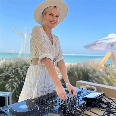 Bb International Dj Gae Events