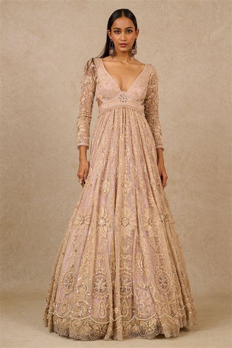 Gown Tarun Tahiliani