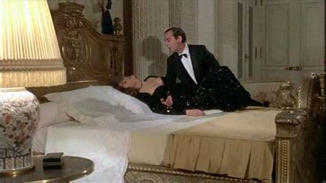 Naked Mirella D Angelo In Le Guignolo