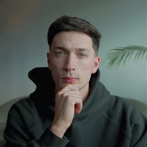 where is luke belmar from