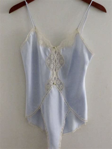 S Vintage Lingerie Lavender Teddy With Ecru Floral Lace By FORMFIT Eveningwear Fashion