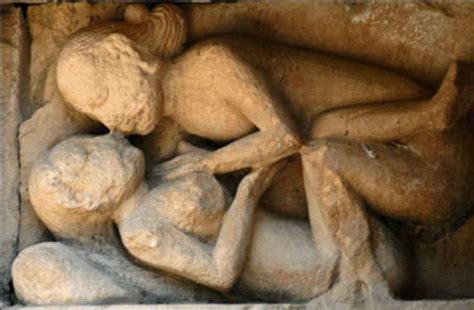 Gi I M H Nh T Ng Sex Trong Nh Ng Nh Th Th I Trung C T Y Ban Nha