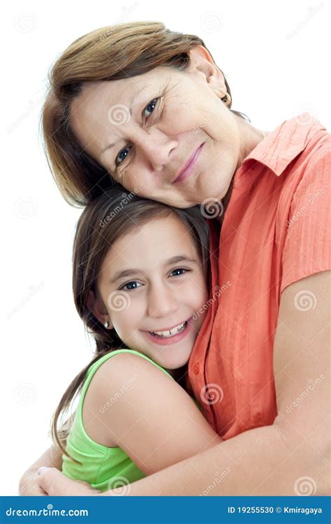 Ragazza Latina Che Abbraccia La Sua Nonna Isolata Sul Whi Fotografia Stock Immagine Di Grande