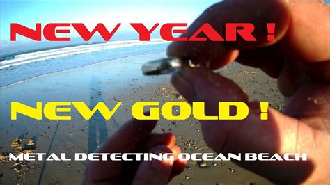 METAL DETECTING OCEAN BEACH GOLD RING Minelab YouTube