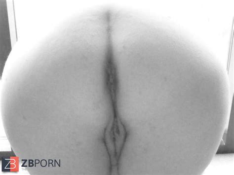 Mrs P Showcasing Off Her Butt Again ZB Porn