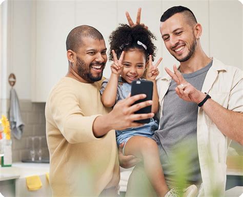 How To Come Out Gay Steps From The Experts Iamclinic