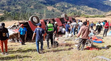 Ncash Familia Entera Que Retornaba De Un Entierro En Bus A Lima Muere